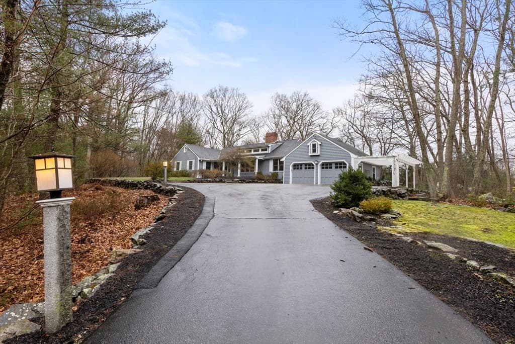 21 Ivy Lane