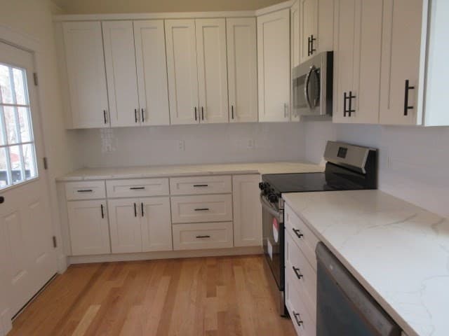 22 Berlin Ave photo 5