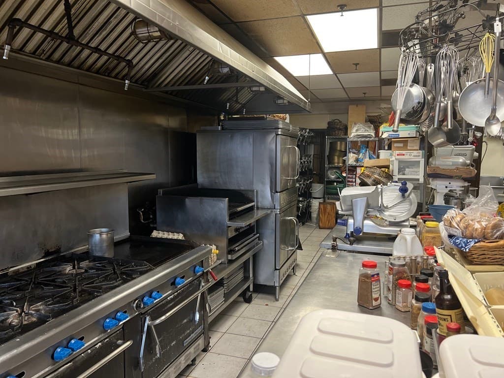 1234 Catering Way photo 2