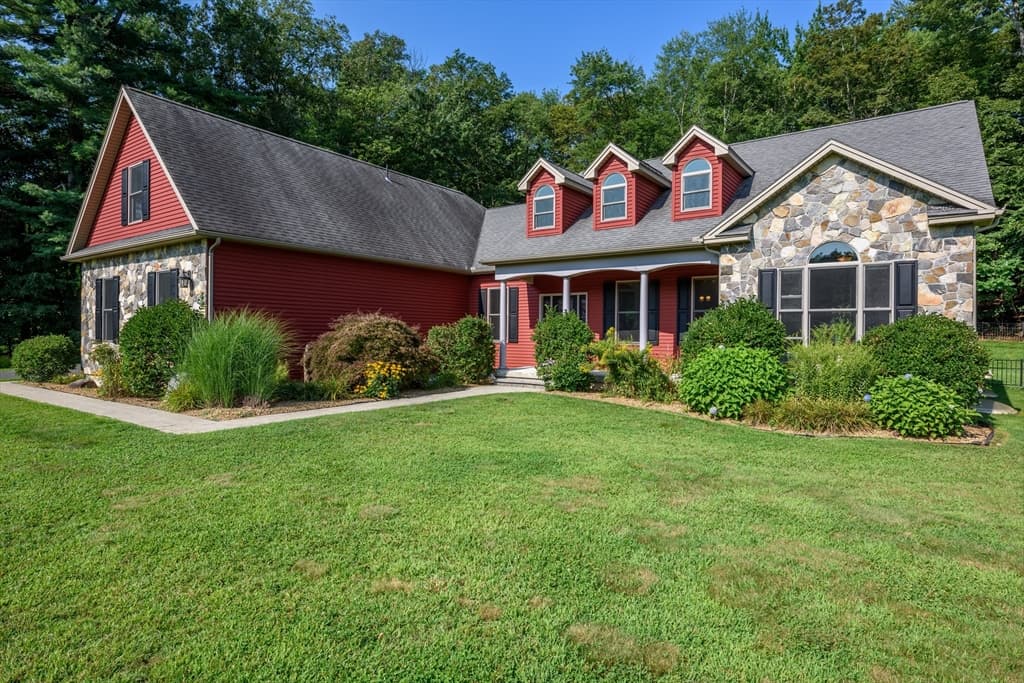 51 Loudville Rd photo 3