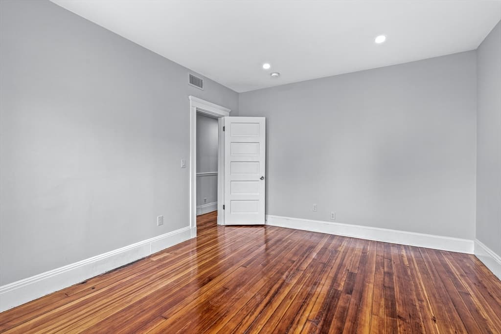 79 Pleasant Street #1 photo 2