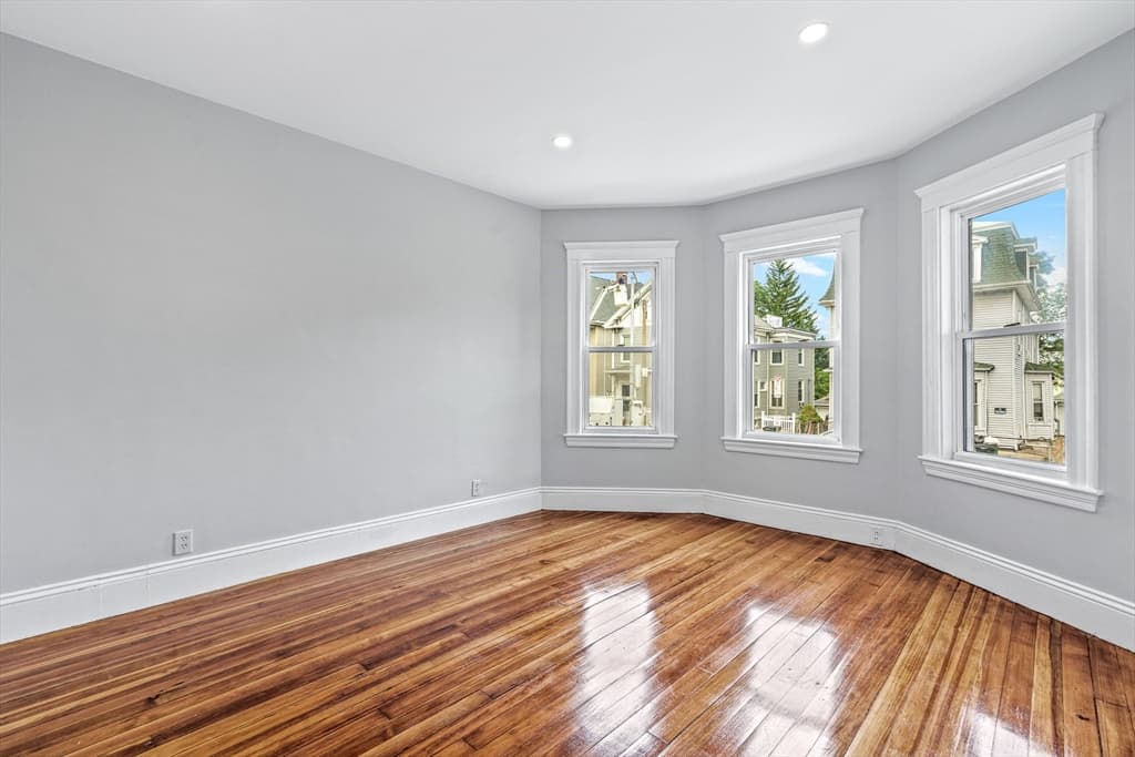79 Pleasant Street #1