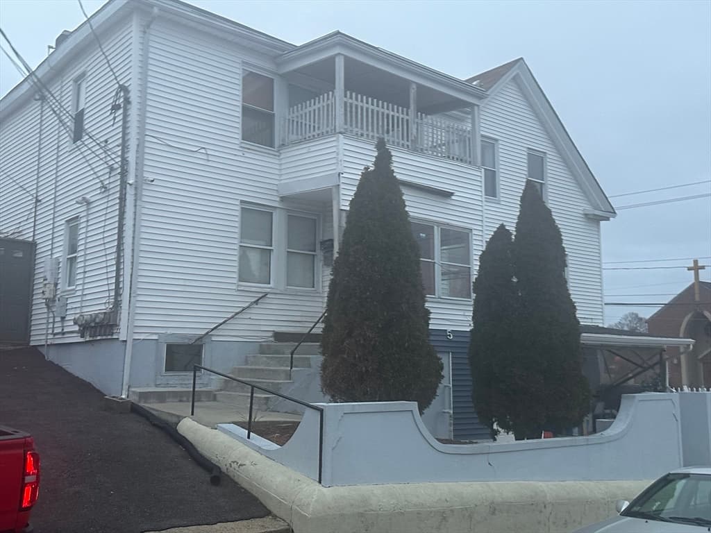 5 Farrington St