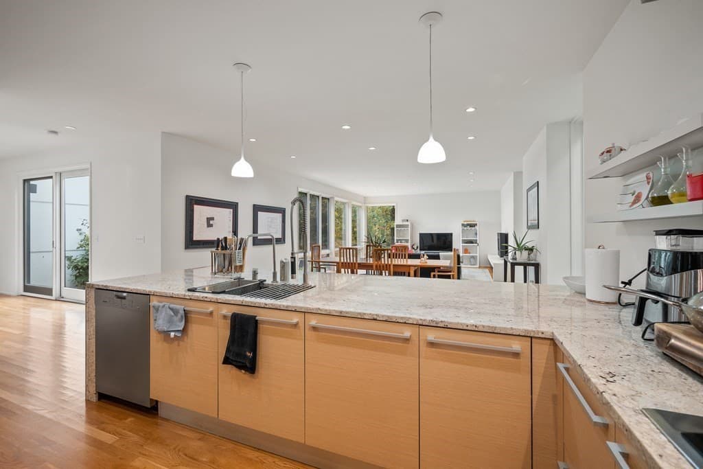 35 Thornberry Road photo 3