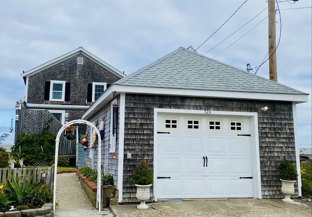 126 Atlantic Ave photo 3