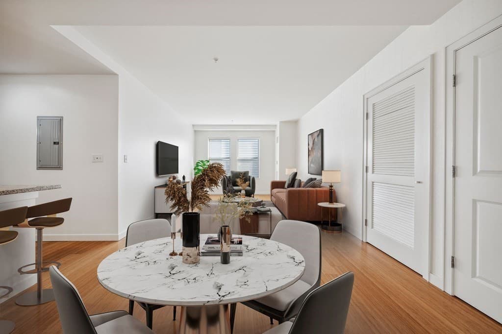 16 Miner Street #403 photo 3