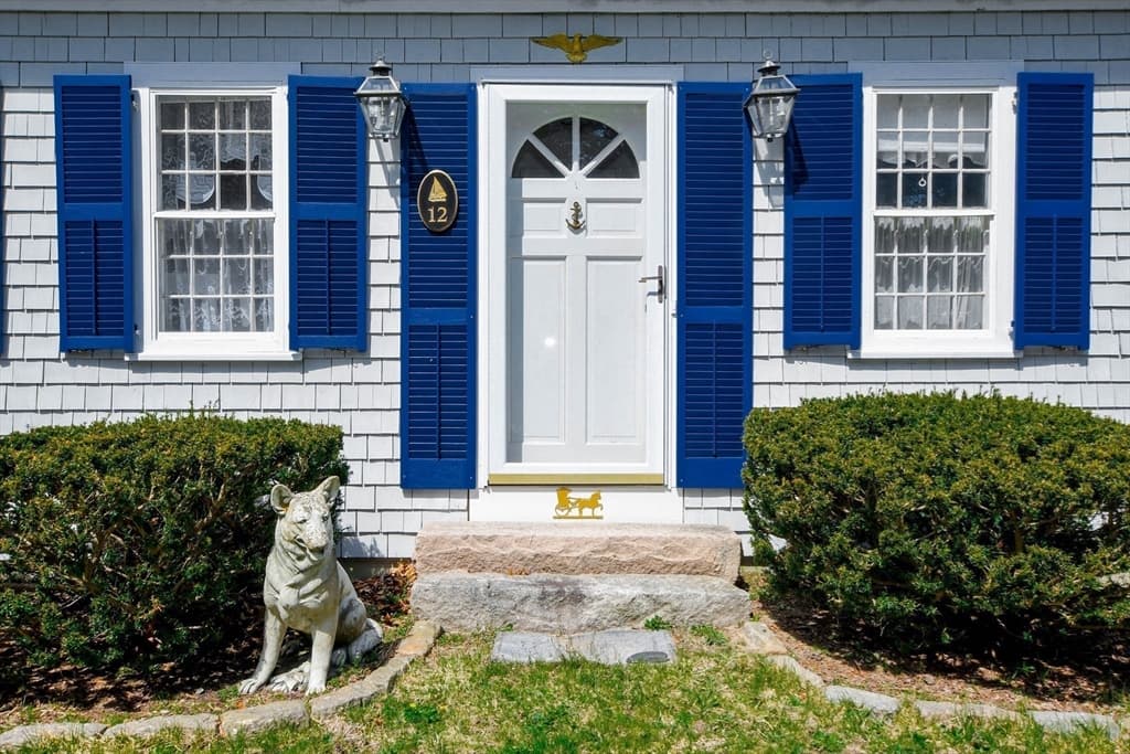 12 Taunton Avenue photo 5