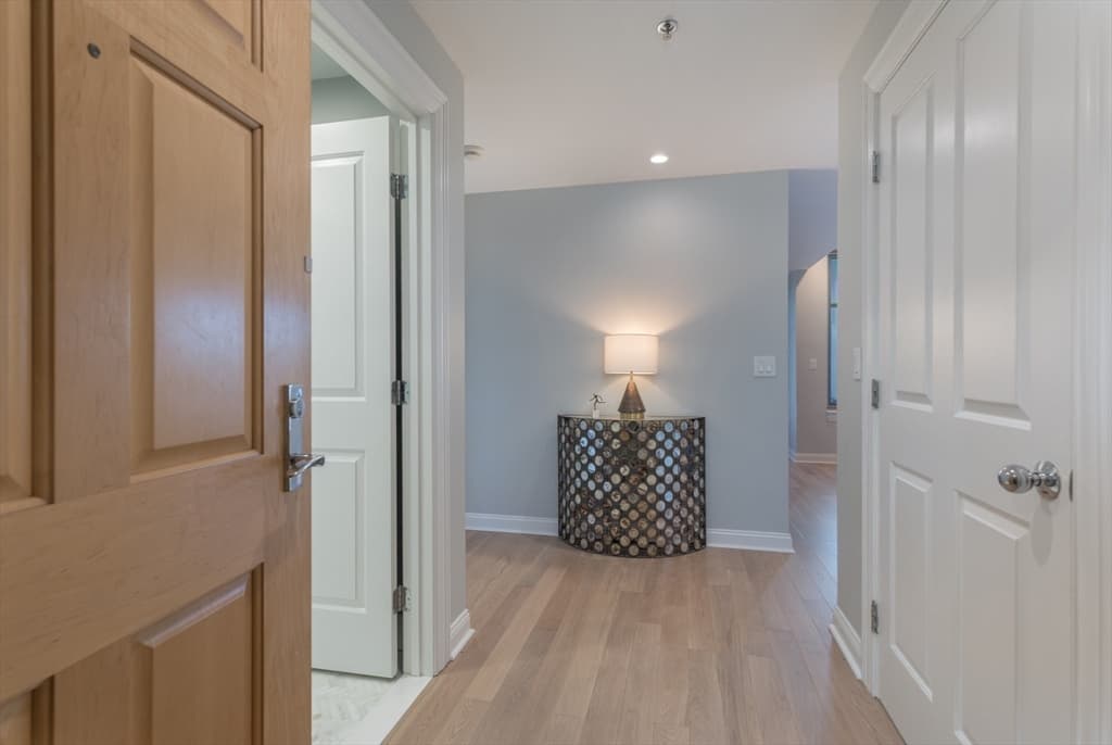 1597 Washington St #412 photo 3
