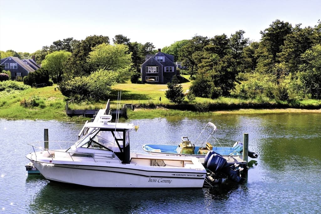 14 Trinity Cove Road photo 2