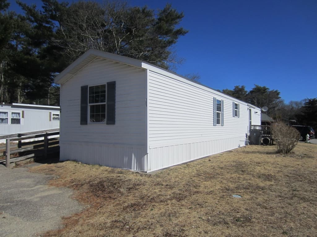 109 Kristen Ln photo 3