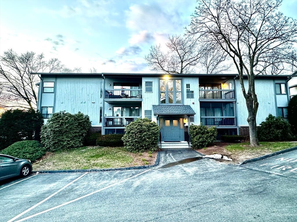 1461 Pawtucket Blvd #3-1 photo 4