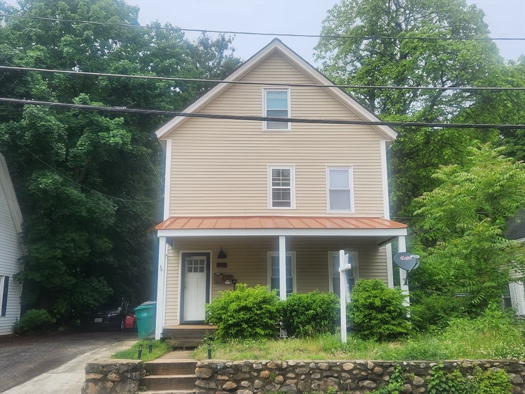 715 Blossom Street