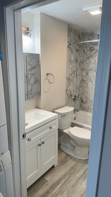 13 Kenmar Drive #12 photo 5
