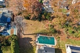 89-91 Middlesex Avenue