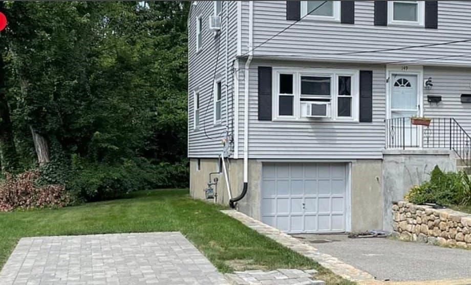 149 Maple St #149 photo 2