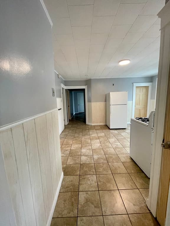 169 Ingleside Ave #3 photo 2