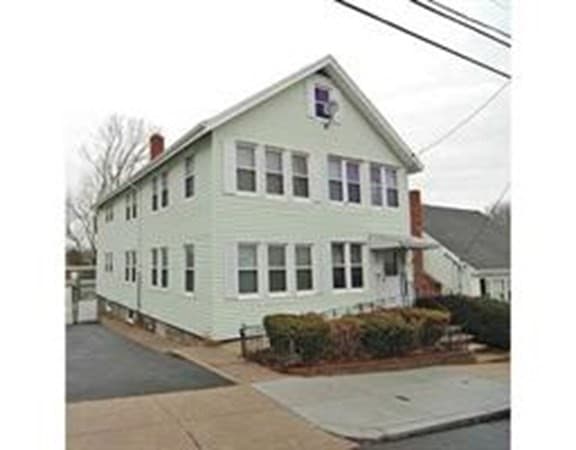 11 Bateman St #1