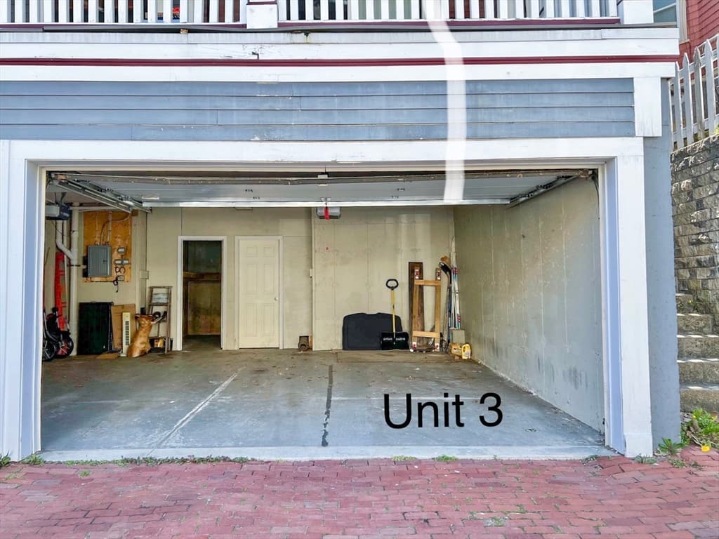39 Juliette St #3 photo 4