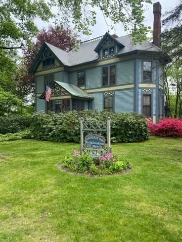 257 Main Street
