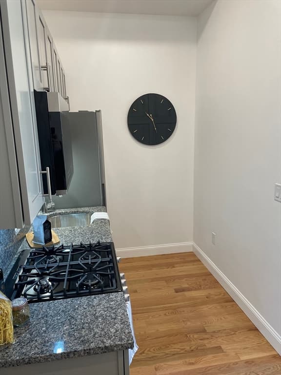 52 Washington Ave #409 photo 2
