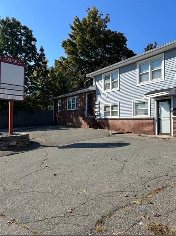 1 Torrey St #2