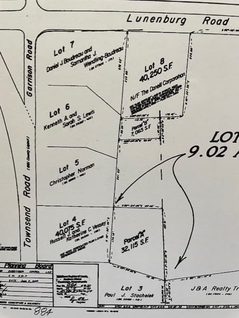 104 Groton Rd photo 2