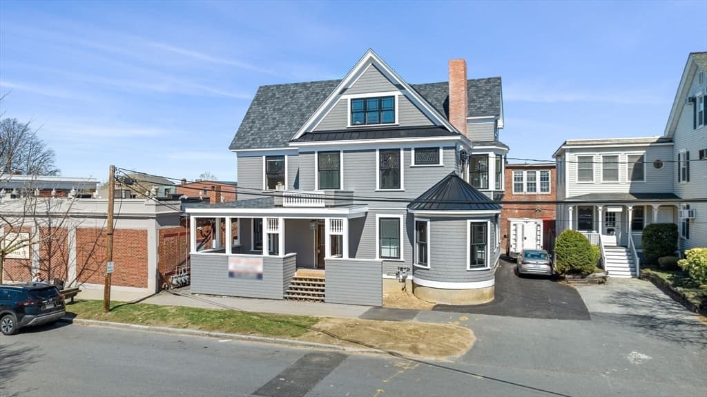 2 Punchard Ave photo 3