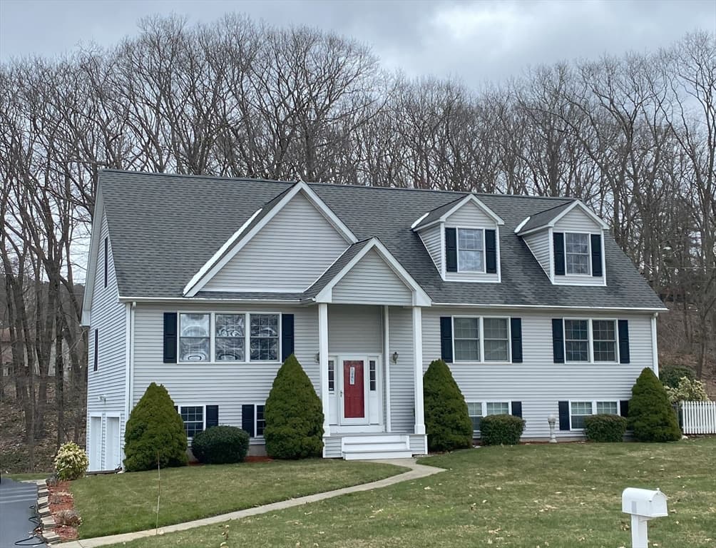 22 Hall Rd