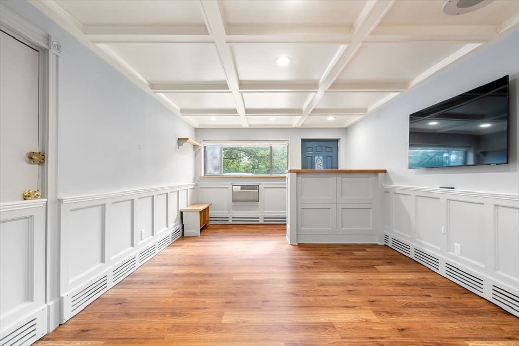 8 Riverside St #G-1 photo 2
