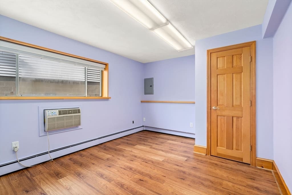 8 Riverside St #G-1 photo 5