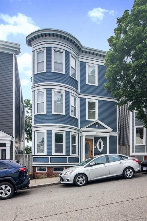 87 Old Harbor St #1