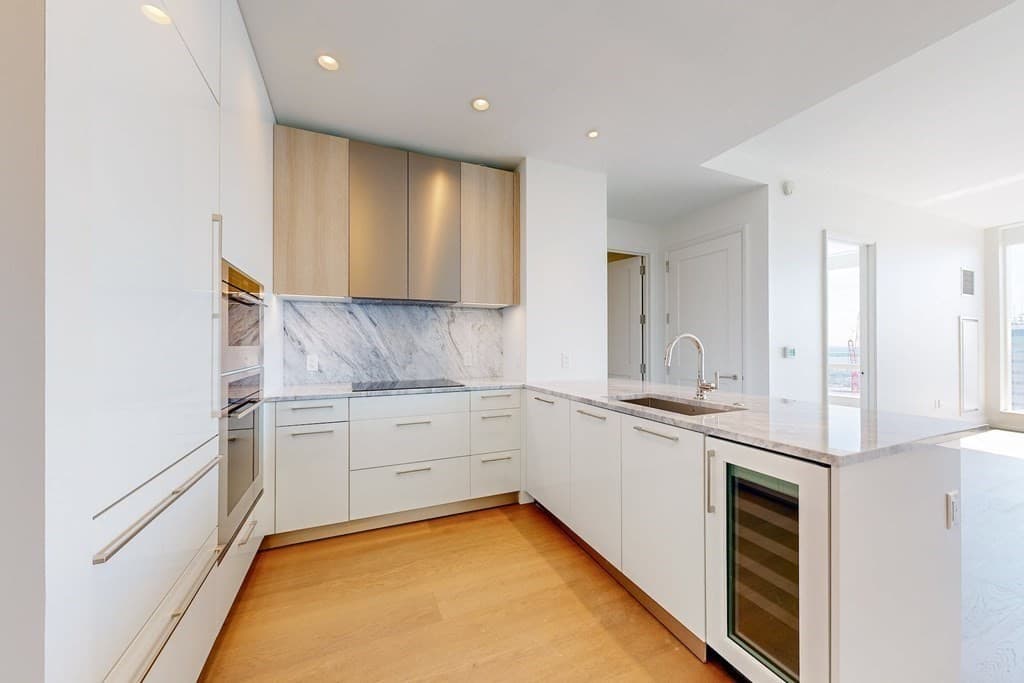 240 Devonshire Street #5207 photo 5
