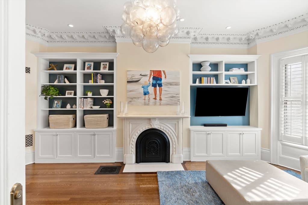 123 West Newton St #1 photo 2