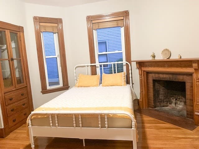 69-71 Chandler St #1