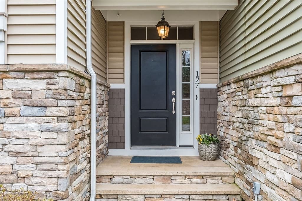127 Boatwright's Loop photo 2