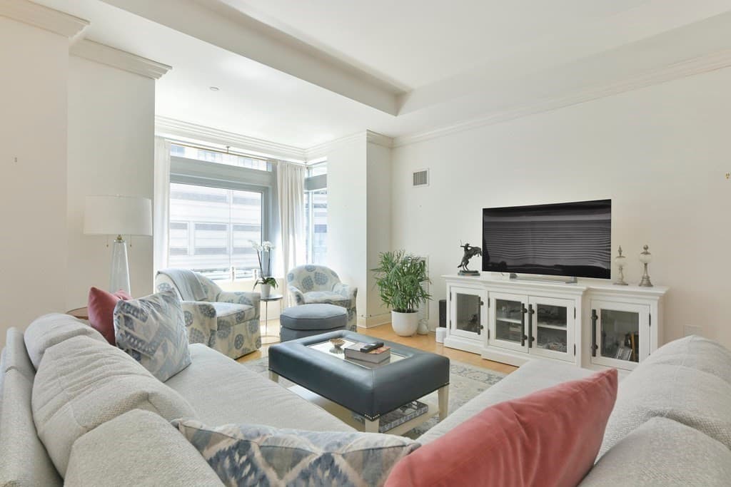 1 Huntington Avenue #408 photo 3