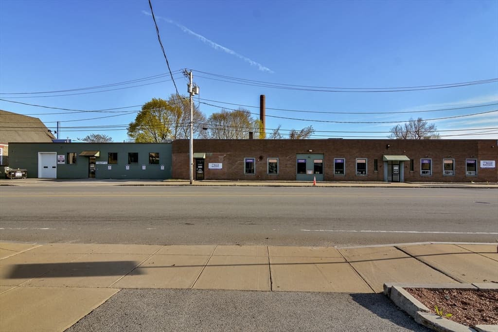 31 First Street Boulevard photo 3