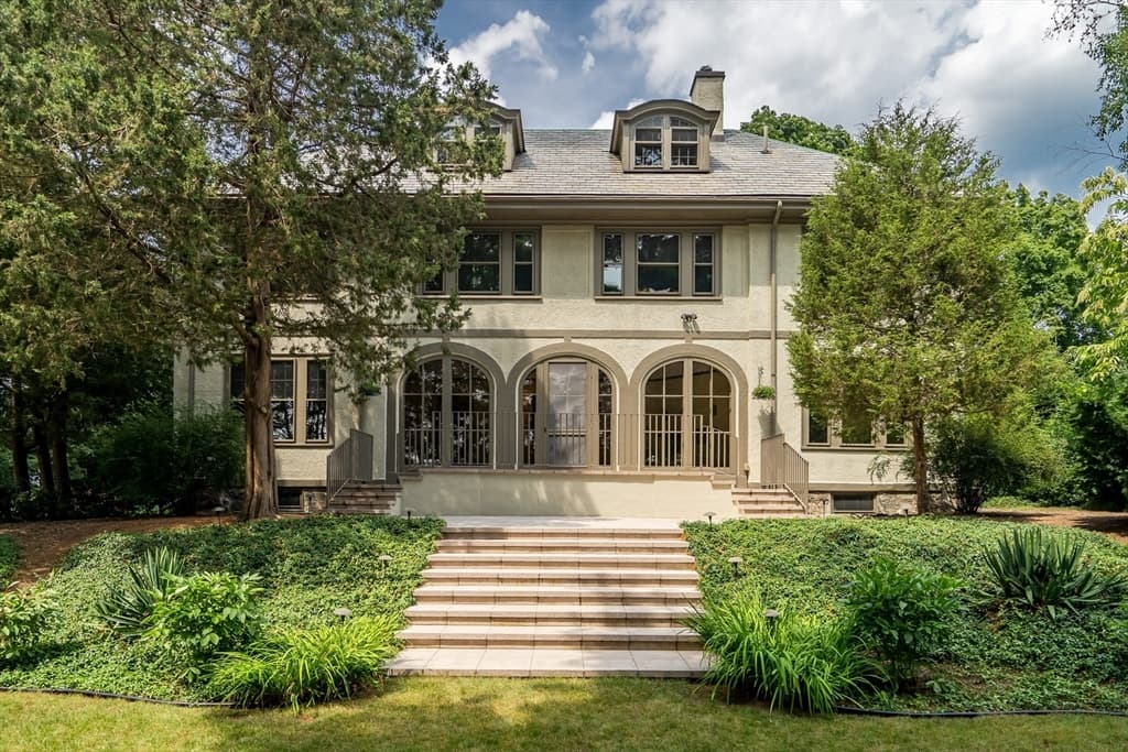 19 Garfield St