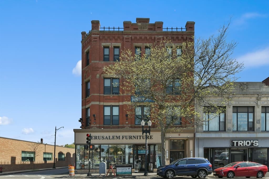 64 Market Street #302 photo 3