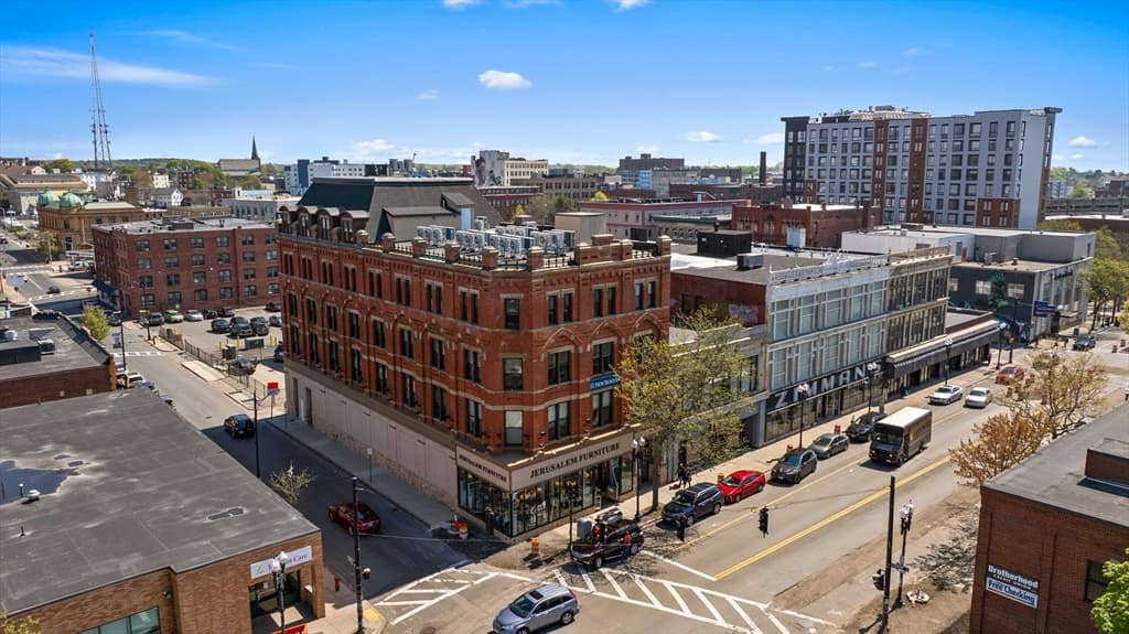 64 Market Street #302 photo 4