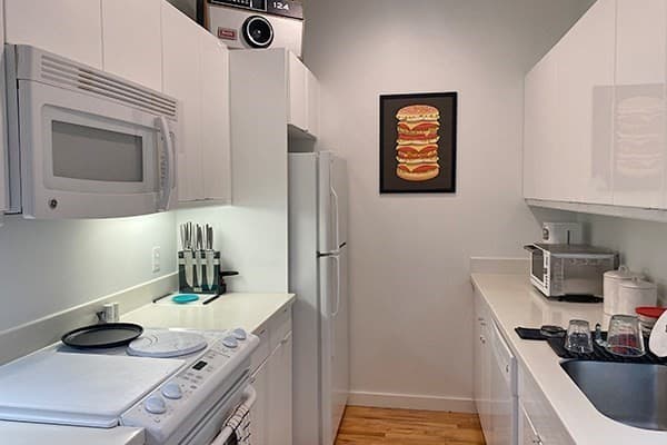 76 Lafayette St #4A photo 2