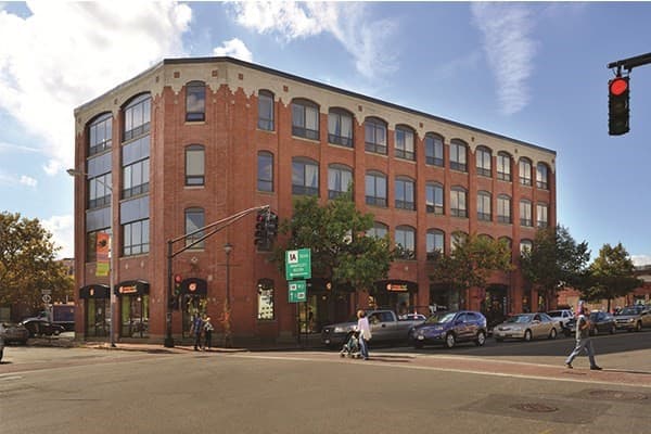 76 Lafayette St #4A