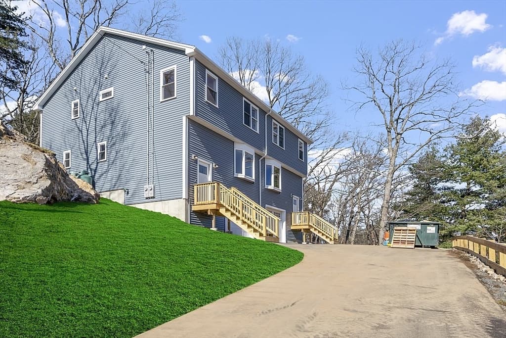 13 Glen Terrace #2 photo 2