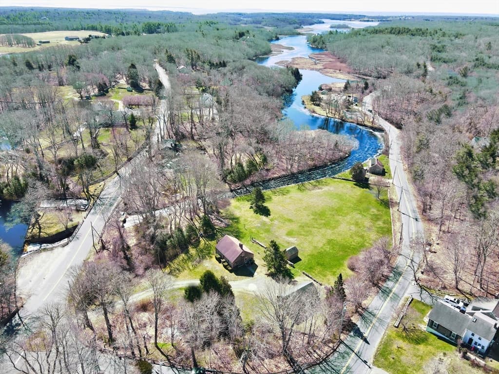 4 Tannery Ln photo 2