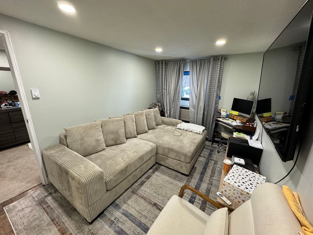 336 East Main St #3