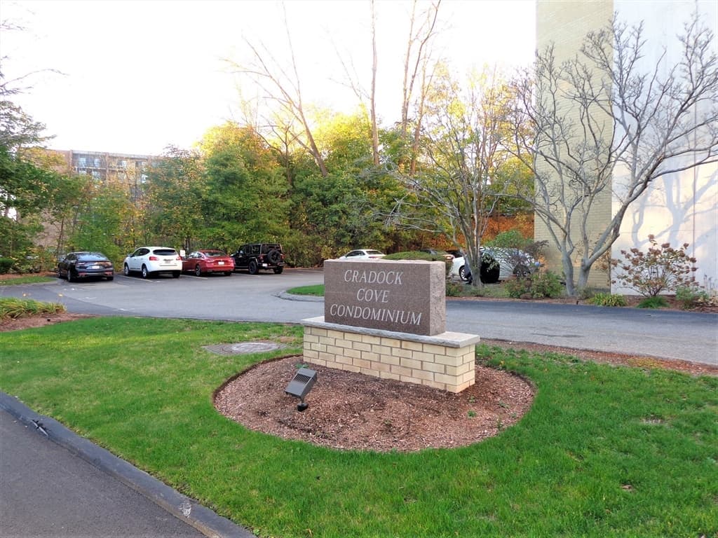 2500 Mystic Valley Pkwy #1001 photo 2