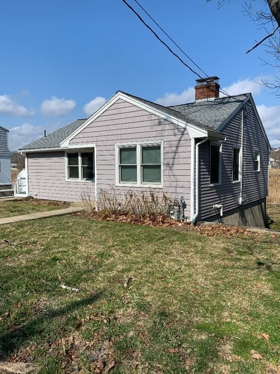 70 Bass Ave photo 4