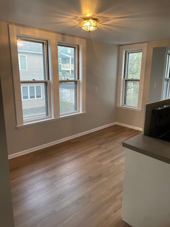 29 Center St #2 photo 5