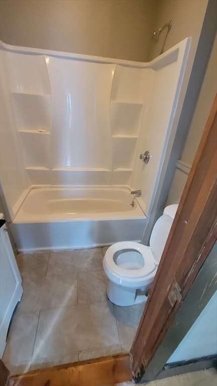 30 Edgewood St #3 photo 4
