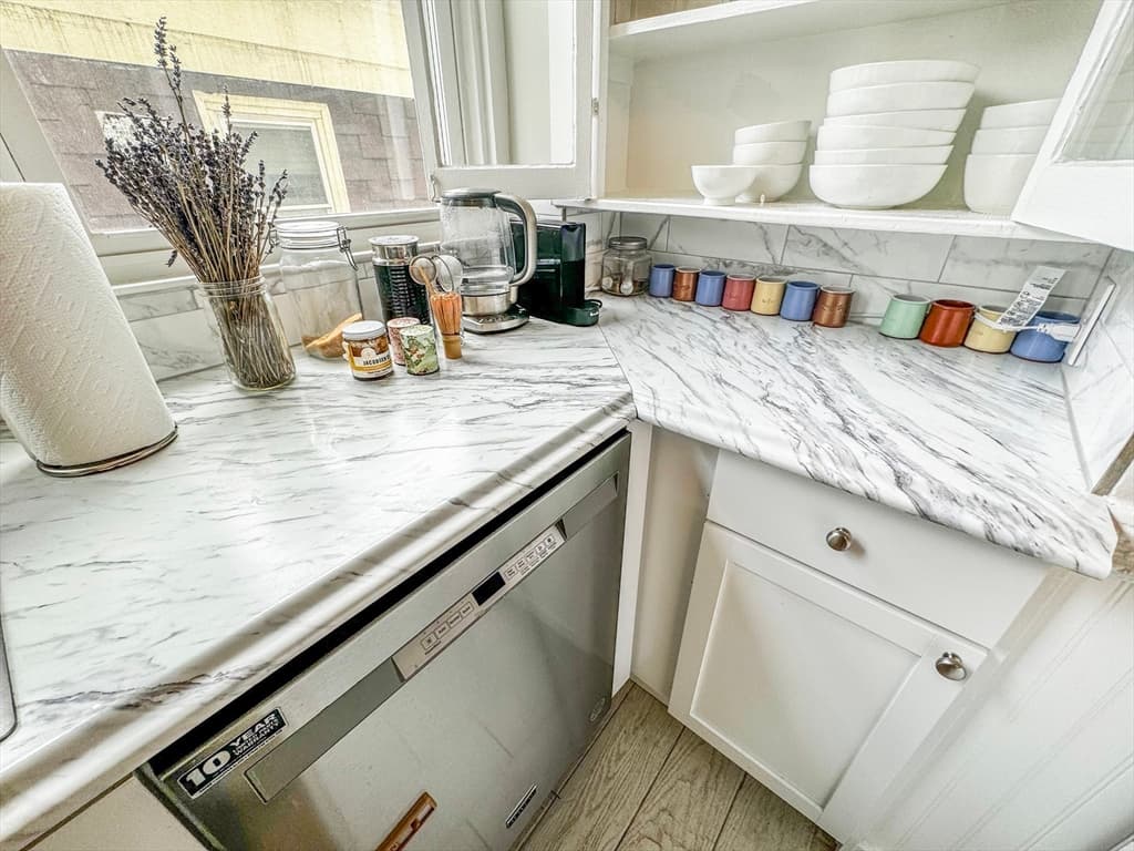35 Essex St #1 photo 3
